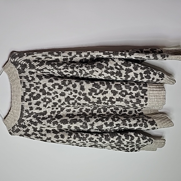 Old Navy gray XXL crew neck sweater - Picture 4 of 6